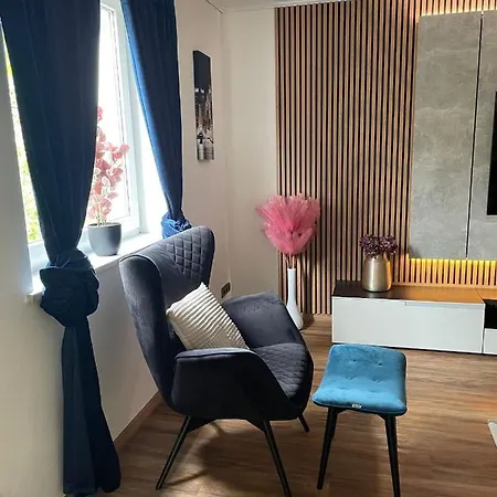 Luxury Near Munich Airport - Therme Ed - Parking - Haustiere Berglern
